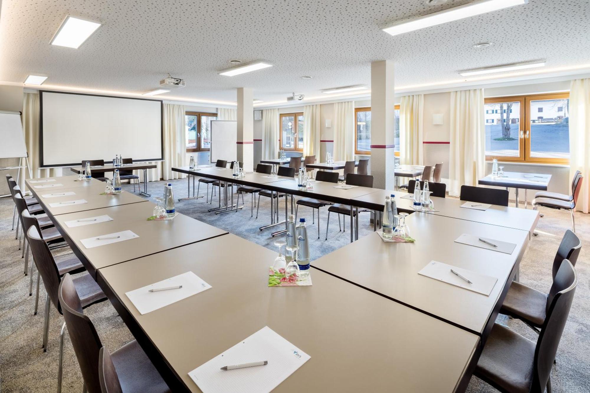 Hotel-Gasthof Huber Ebersberg Bagian luar foto