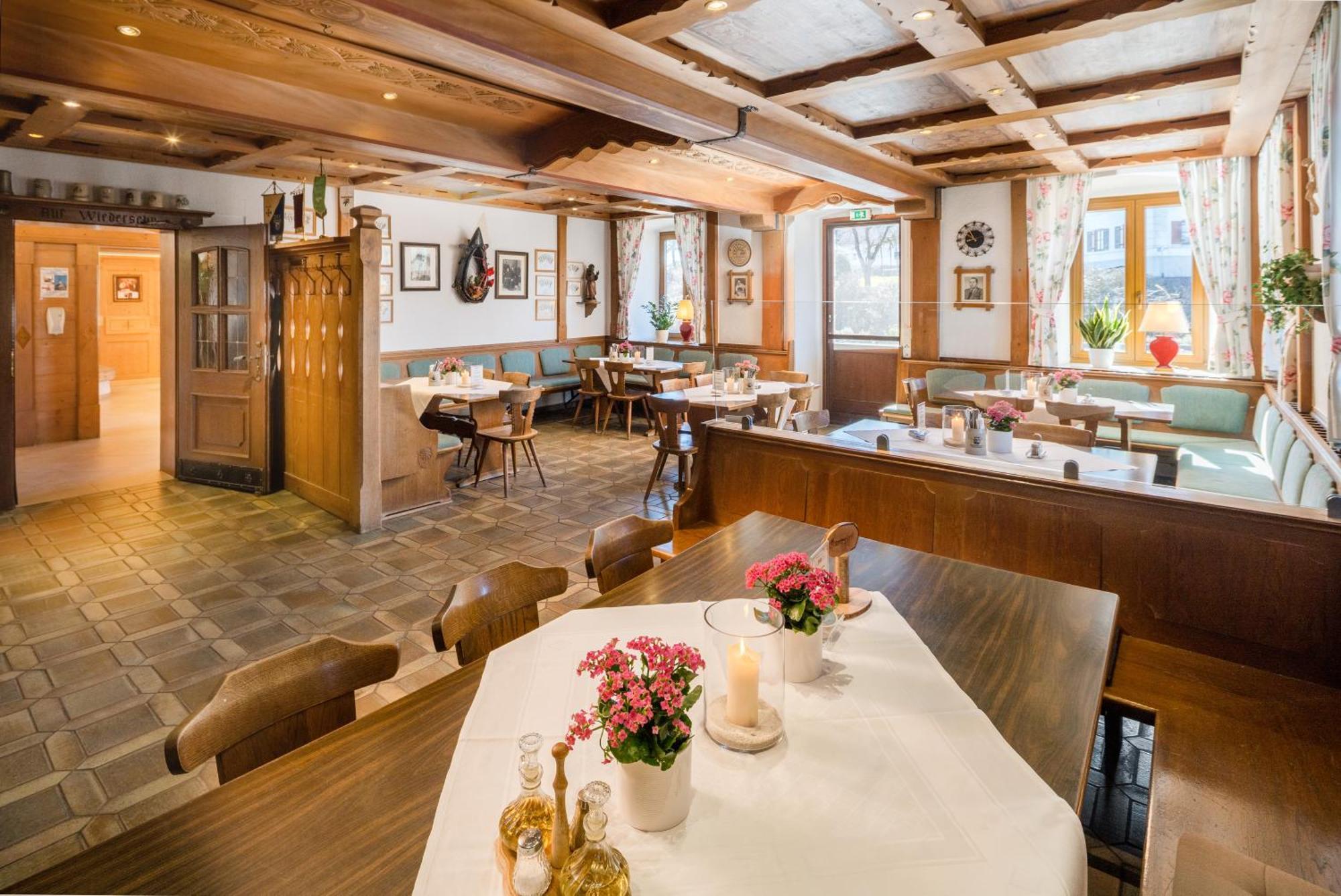 Hotel-Gasthof Huber Ebersberg Bagian luar foto